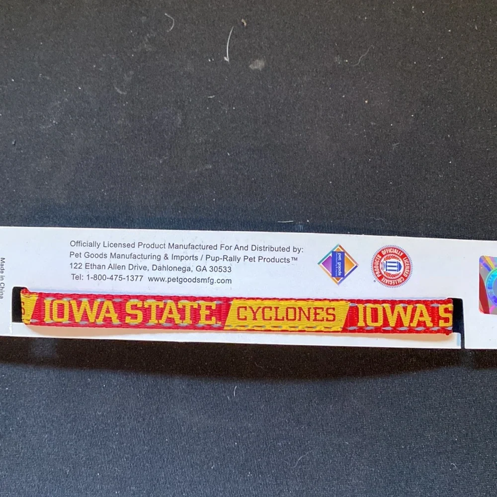 NEW - Iowa State Cyclones Breakaway Cat Collar